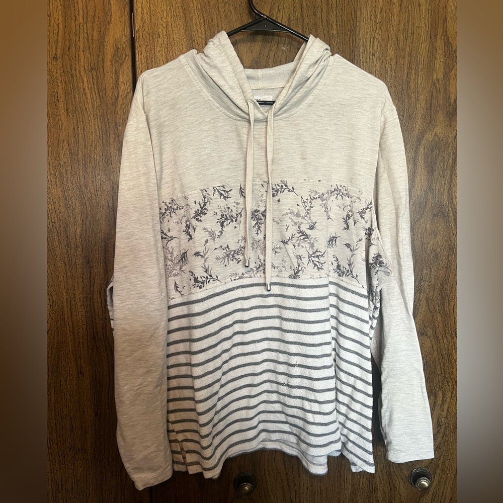 Maurices oatmeal color block hooded sweatshirt 2X floral striped